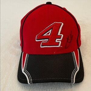 Kevin Harvick signed baseball cap —
Authentic fan collectable NASCAR 🏁